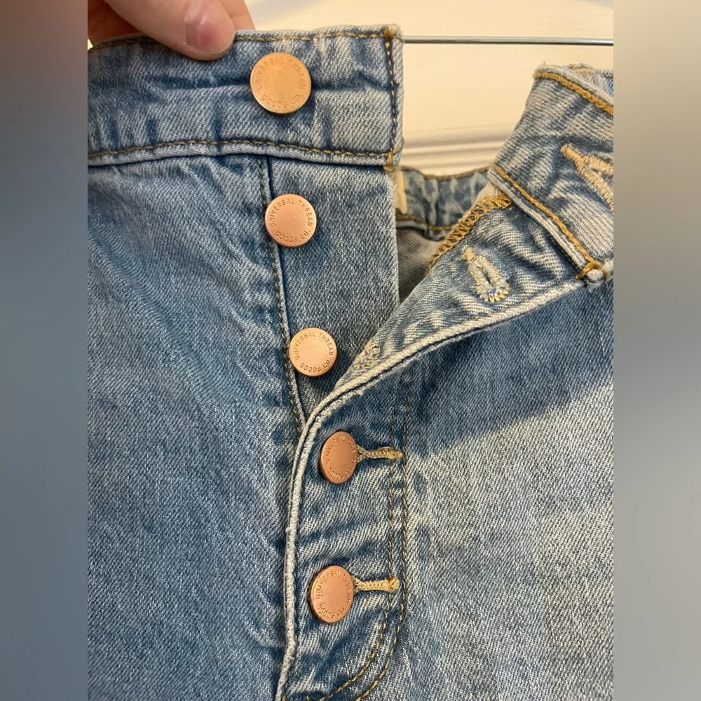 Universal Thread Vintage Midi Button Fly 4” Denim Shorts 16/33R - Picture 4 of 7